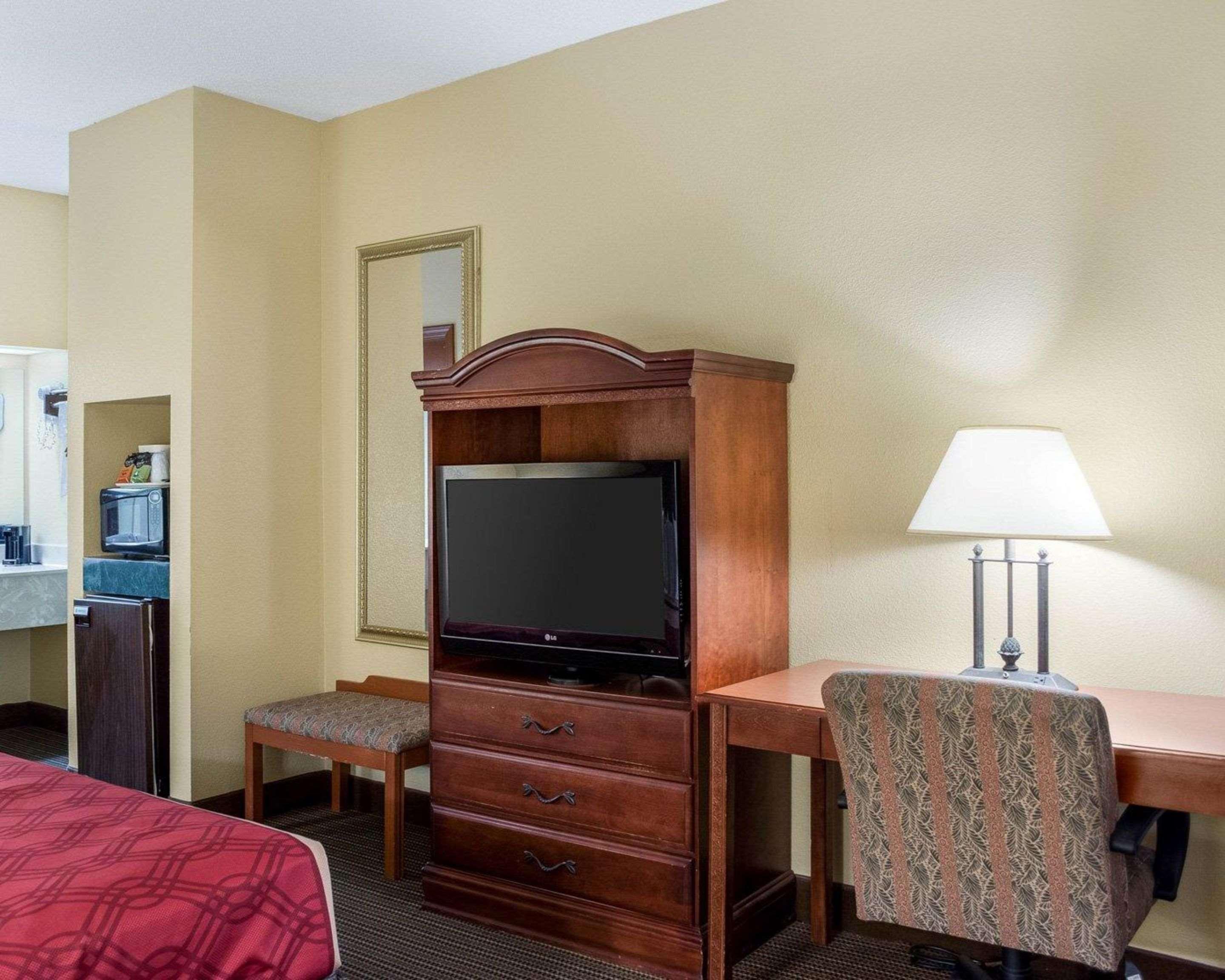 Econo Lodge By Choice גרינוויל מראה חיצוני תמונה