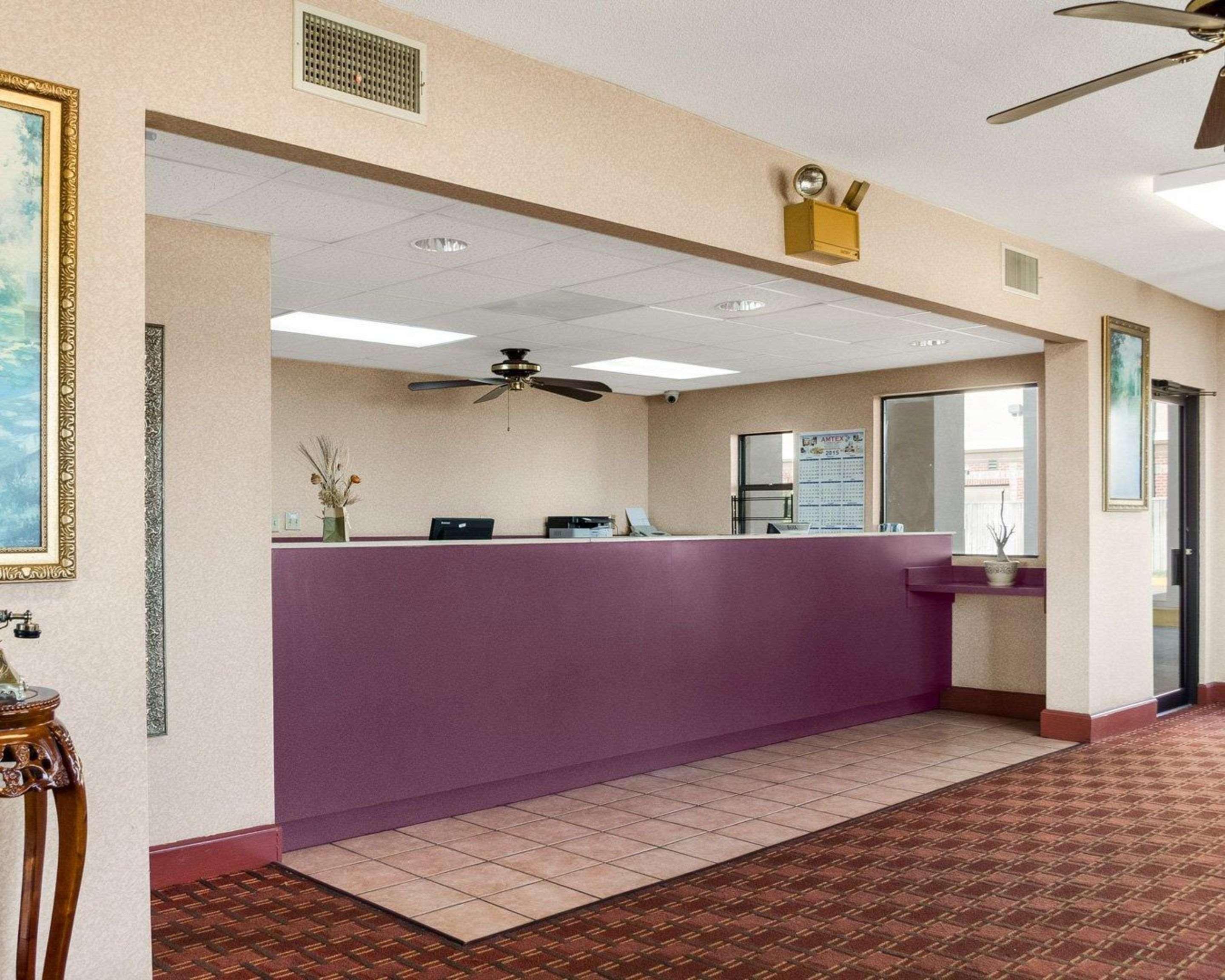 Econo Lodge By Choice גרינוויל מראה חיצוני תמונה